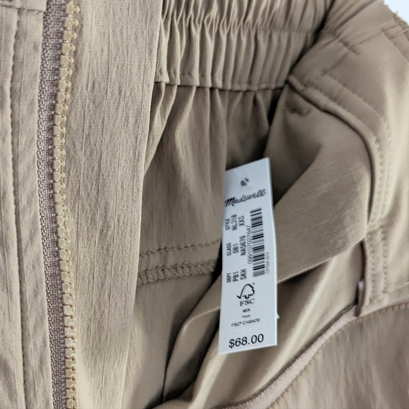 NWT Madewell Zip Front Tapered Shorts - Picture 9 of 13